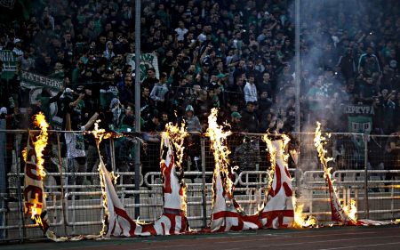 Κοιτάζοντας τις «συμμορίες»…