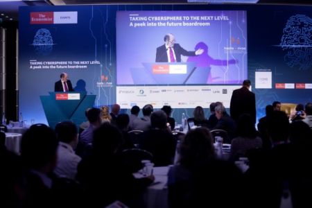 Economist : 4η βιομηχανική επανάσταση η συγχώνευση του κυβερνοκόσμου με τον φυσικό