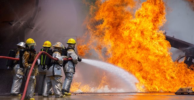 Τεχεράνη: Φωτιά σε αεροπλάνο με 100 επιβάτες