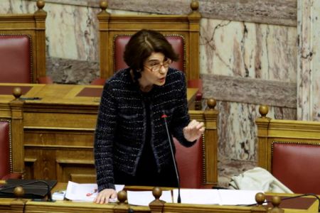 Σκοπούλη: Χορηγία το τραπέζι στο «Μαξίμου Restaurant»