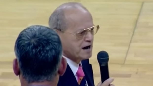 Η επιθυμία του Θανάση : «Να με θάψετε με σημαία Παναθηναϊκού»