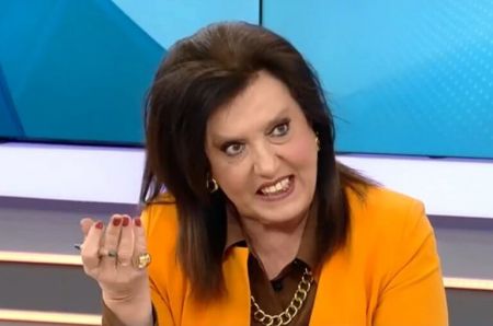 Μεγαλοοικονόμου: The show must go on