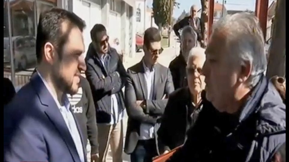 Αποδοκιμασίες στον Νίκο Παππά κατά την επίσκεψή του στο Κιλκίς