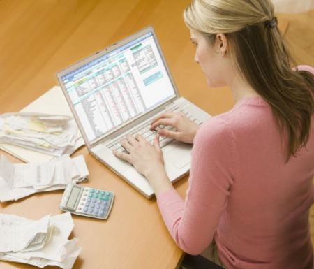 Βαθιά το χέρι στην τσέπη θα βάλουν 250.000 ελεύθεροι επαγγελματίες