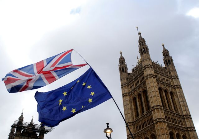 Brexit: Παράταση της εξόδου της Βρετανίας από την ΕΕ ζήτησε η Μέι