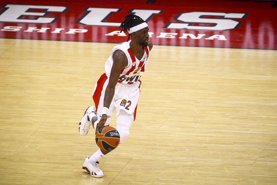 Ολυμπιακός – Γουέμπερ: «Προσπαθώ να καταλάβω το ευρωπαϊκό παιχνίδι»