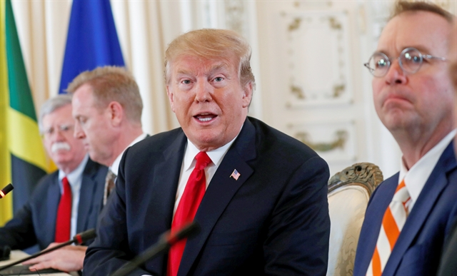 Ο προσωπάρχης που σπρώχνει στα άκρα τον Τραμπ