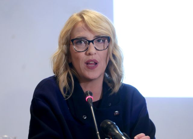 Κόλαφος το πόρισμα για Δούρου σχετικά με τις πλημμύρες στη Μάνδρα