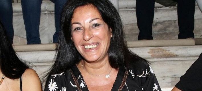 Ξεσαλώνει το Twitter με τη Μυρσίνη Λοϊζου – Φαρμακερά post