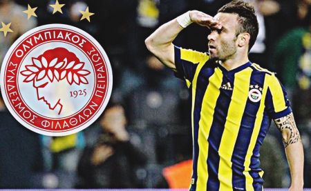 Ο Ολυμπιακός ψάχνει σούπερ κόλπο με Βαλμπουενά