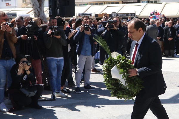 Αποδοκιμασίες κατά της κυβέρνησης για τη Μακεδονία και στο Ηράκλειο