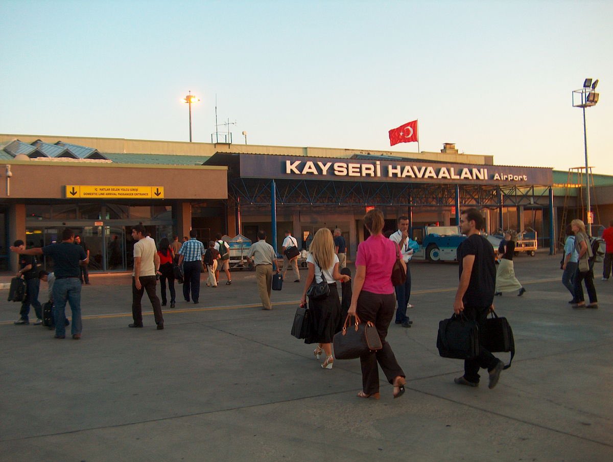 Τουρκία: Συναγερμός μετά από πυροβολισμούς σε αεροδρόμιο