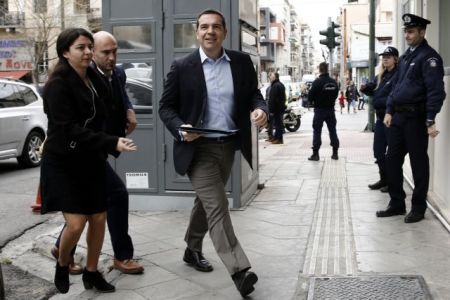 Ποιους επιστρατεύει για το ευρωψηφοδέλτιο ο ΣΥΡΙΖΑ στη σκιά της υπόθεσης Λοΐζου