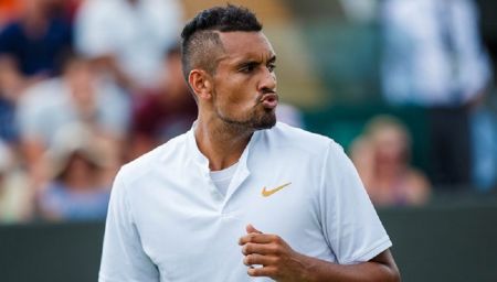 Νικ, μας δουλεύεις έτσι; (vid)