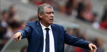 Σάντος : «Παραδέχτηκε το λάθος ο διαιτητής, είδαμε μαζί τo πέναλτι»