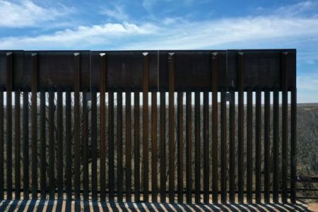 ΗΠΑ: «Όχι» της Βουλής των Αντιπροσώπων στην διάθεση 1 δισ. δολαρίων για το τείχος