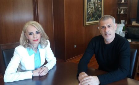 Και η Δέσποινα Αρβανίτου υποψήφια με τον Γιάννη Μώραλη