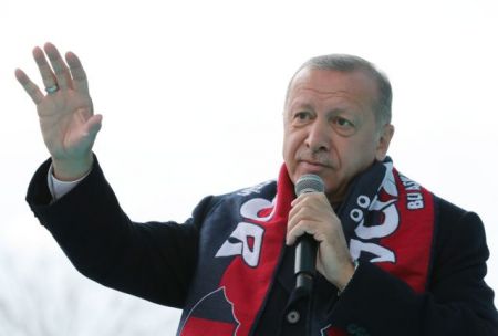 Ερντογάν: Αντίποινα στον Τραμπ η μετατροπή της Αγίας Σοφίας σε τζαμί