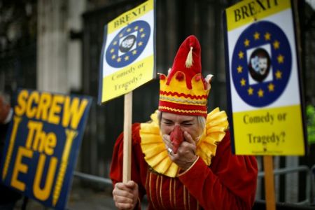 Βρετανία: Η κρίση του Brexit συνεχίζεται στη Βουλή