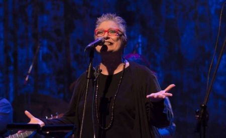 Αφροδίτη Μάνου: Nα φύγουν τα «ανεκδιήγητα σούργελα» του ΣΥΡΙΖΑ