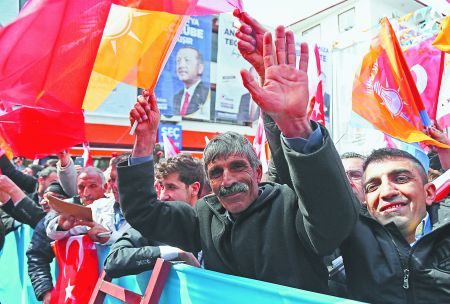 Γιατί «καίγεται» και προκαλεί διαρκώς ο Ερντογάν