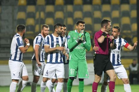 Υποβιβάστηκε και μαθηματικά ο Απόλλωνας