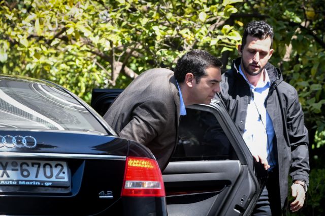 Τσίπρας: Οι μποναμάδες ενόψει εκλογών τελειωμό δεν έχουν