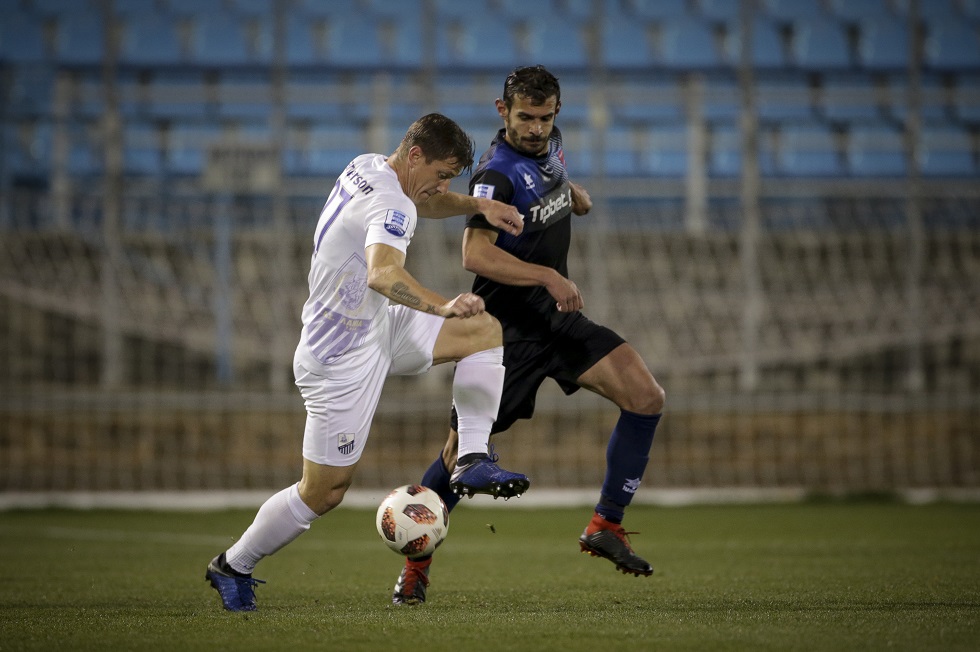 Ανετη η Λαμία, στη Νέα Σμύρνη άγχος και αγωνία