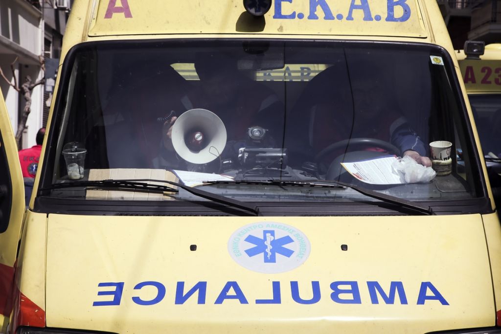 Εύβοια:  Εξάχρονος παρασύρθηκε και εγκαταλείφθηκε από οδηγό