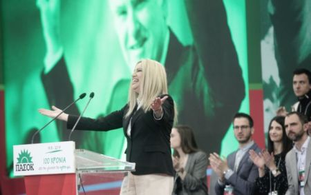 Γεννηματά: Ο Ανδρέας μας έμαθε να αγωνιζόμαστε για την αλλαγή