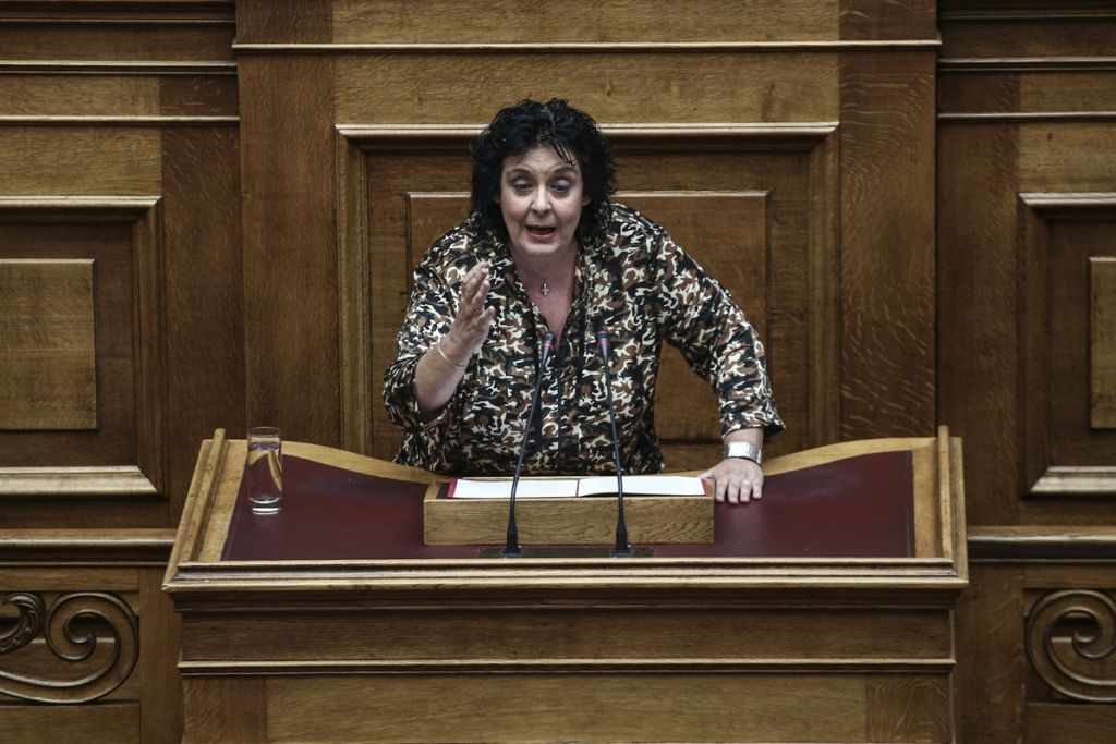 Λιάνα Κανέλλη: Ο Τσίπρας είναι ο νεότερος σε ηλικία δεινόσαυρος