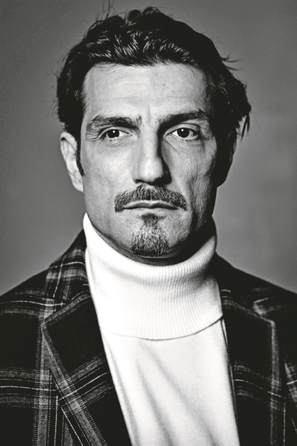 Ο σχοινοβάτης και η γίδα…