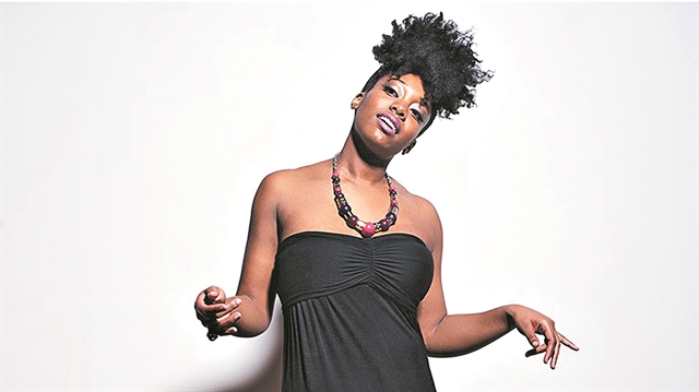 Αλίσια Ολατούχα: η μέτζο σοπράνο που τραγουδάει τζαζ