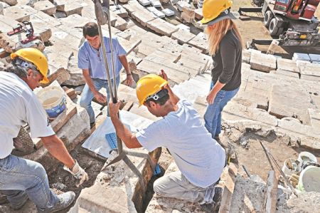 25 χρόνια δουλειάς για ένα κόσμημα