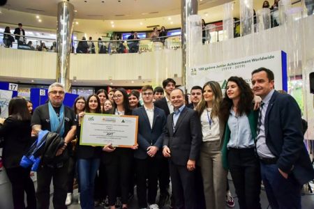 Μαθητές επιχειρηματίες εν δράσει