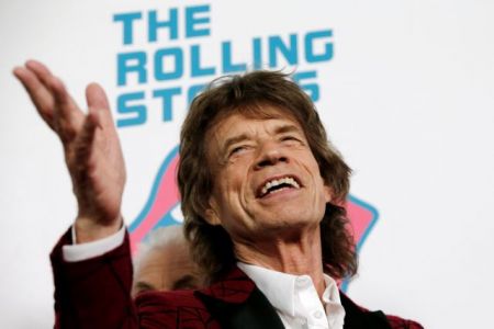 Rolling Stones: Αμεσα το χειρουργείο ο Μικ Τζάγκερ