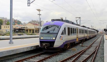 Άνδρας έπεσε στις γραμμές του προαστιακού στη Νερατζιώτισσα