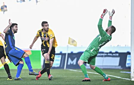 Γιατί ο κόσμος γυρίζει την πλάτη στην ΑΕΚ;