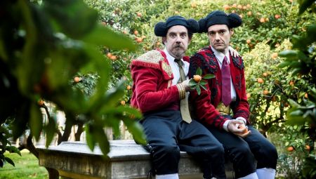 «Μισά-μισά» στο Θέατρο Μικρό Γκλόρια μέχρι 21 Απριλίου