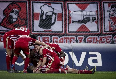 Δεν κουνιέται ο Πέδρο Μαρτίνς