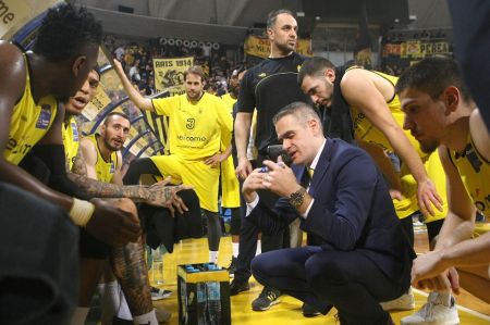 Διπλό πρόβλημα για Καστρίτη στον Άρη