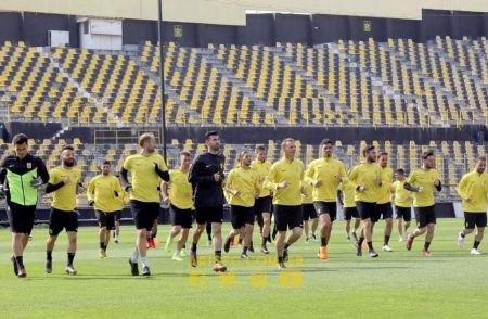 Άρης : Ενοχλήσεις στη γάμπα ο Τόνσο