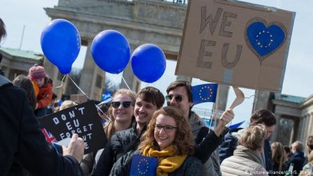 Γερμανία :To Brexit ενισχύει το φιλοευρωπαϊκό στρατόπεδο