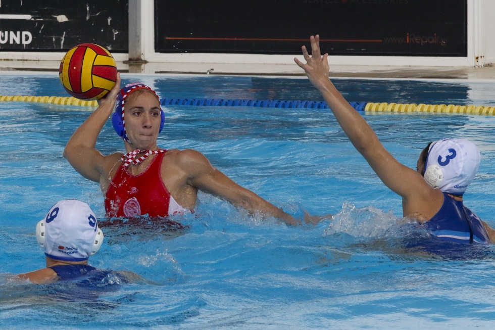 Καταιγιστικός ο Ολυμπιακός