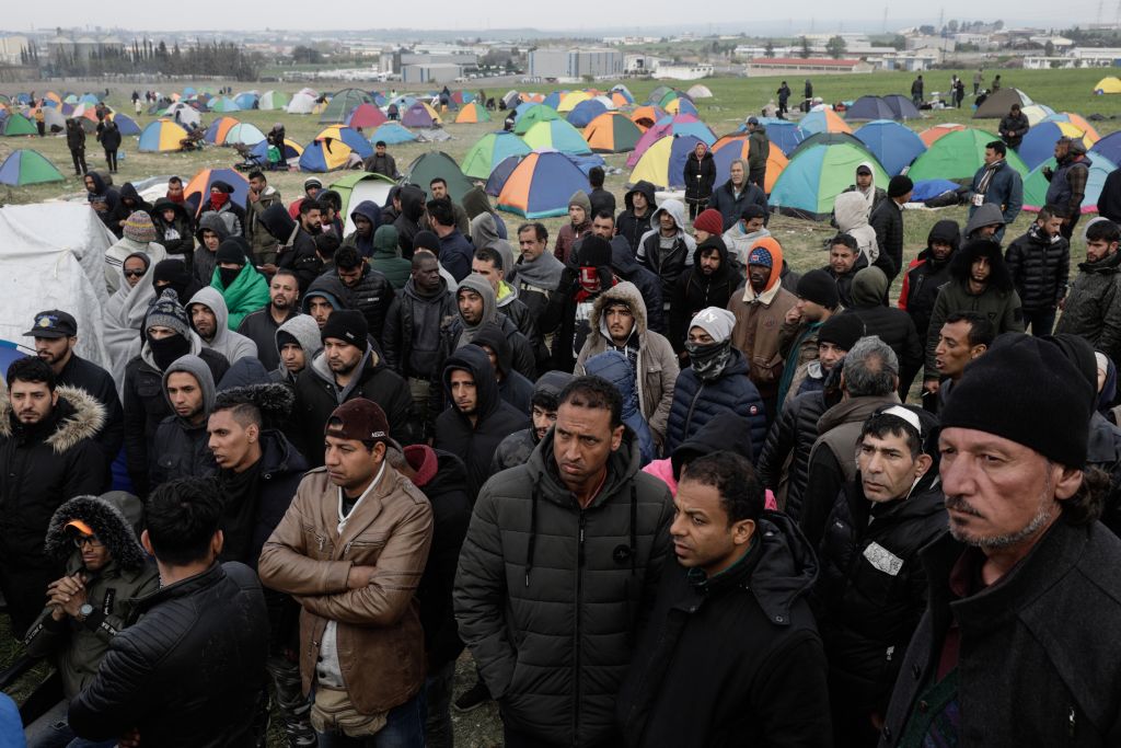 Διαβατά: Διαπραγματεύσεις για να αποχωρήσουν οι πρόσφυγες