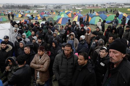 Διαβατά: Διαπραγματεύσεις για να αποχωρήσουν οι πρόσφυγες