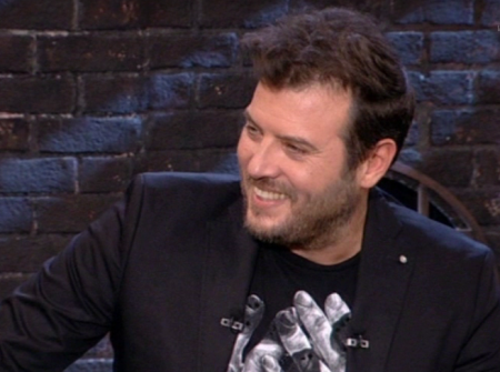 Λάμπης Λιβιεράτος :  Έξι μήνες φυλάκιση με αναστολή για τον τραγουδιστή