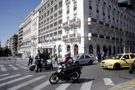 Διακοπές ρεύματος στο Σύνταγμα λόγω κακοκαιρίας