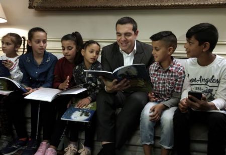 Τσίπρας σε εκπροσώπους Ρομά: Δεν υπάρχουν πολίτες δεύτερης κατηγορίας