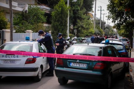 Τραγωδία στο Χαλάνδρι: Κοινή ταφή για πατέρα και γιο